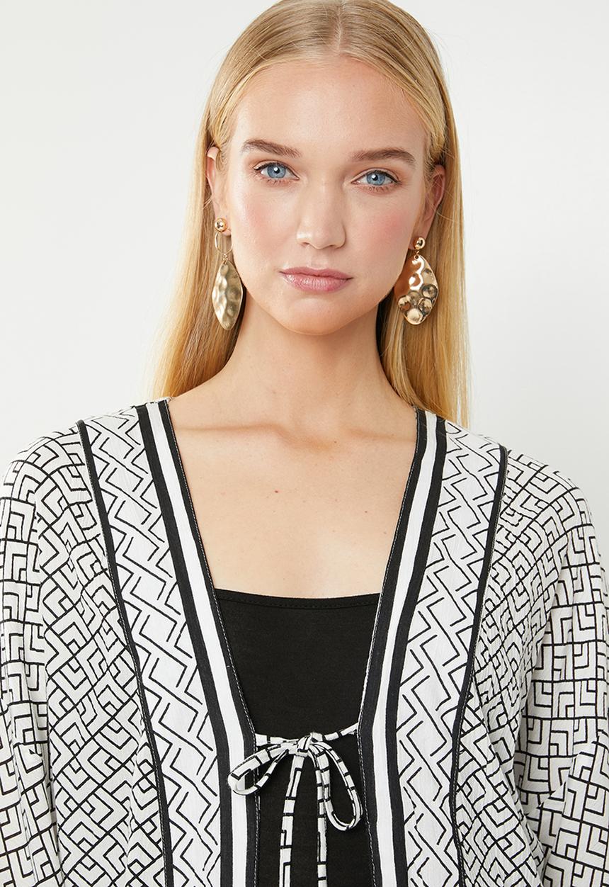 Jacqueline de Yong - Jackie 3/4 length kimono - white
