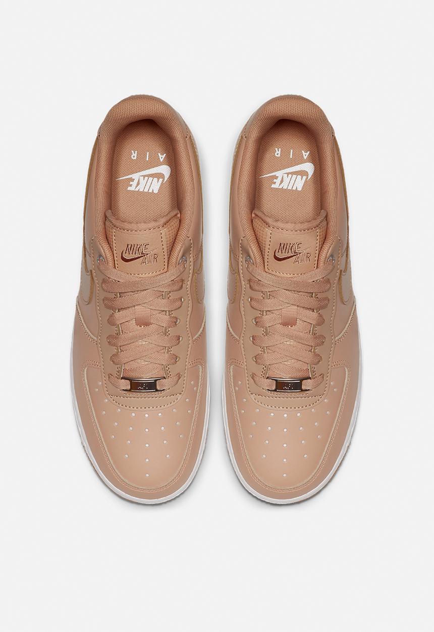 Nike - Air Force 1 '07 - bio beige-metallic silver