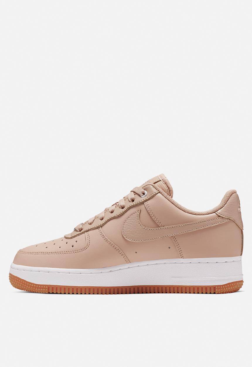 Nike - Air Force 1 '07 - bio beige-metallic silver