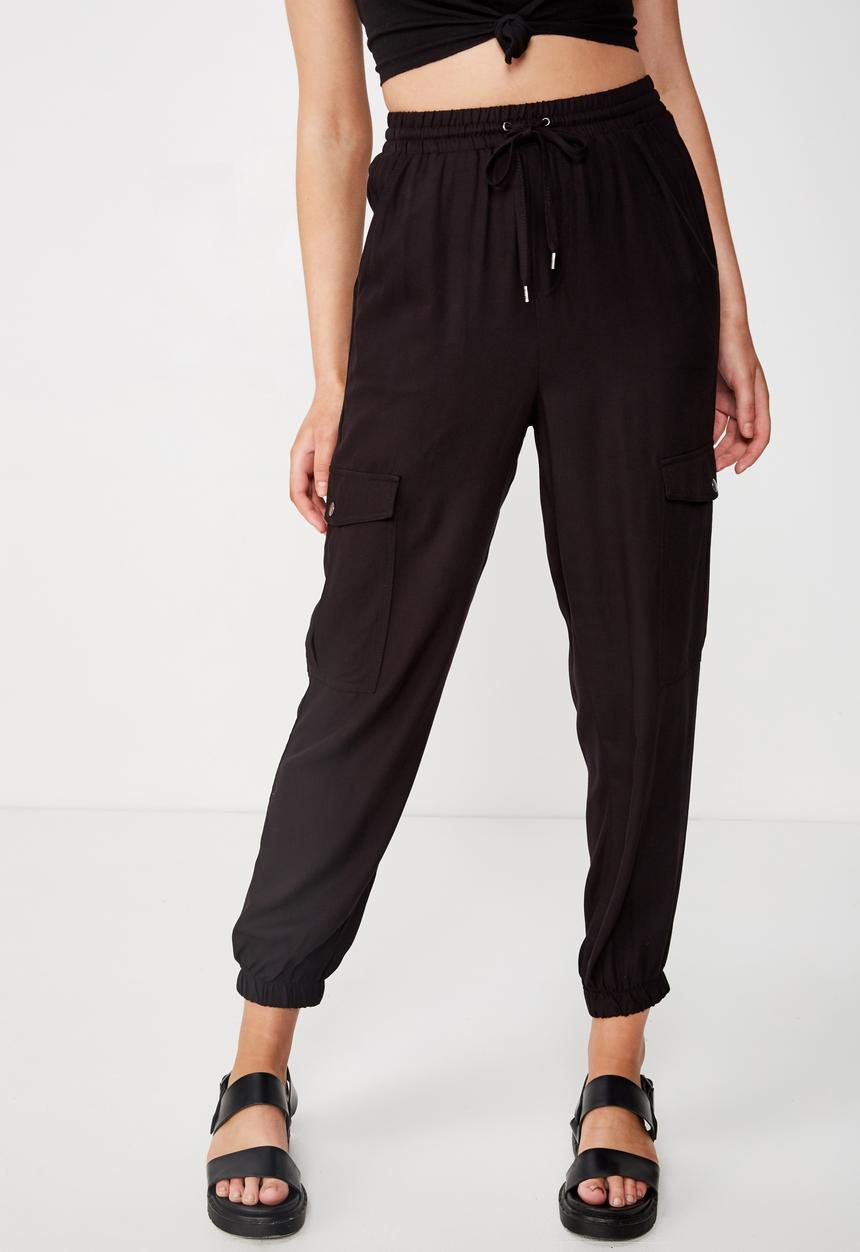 Cotton On - Cerrie drapey utility pant - black