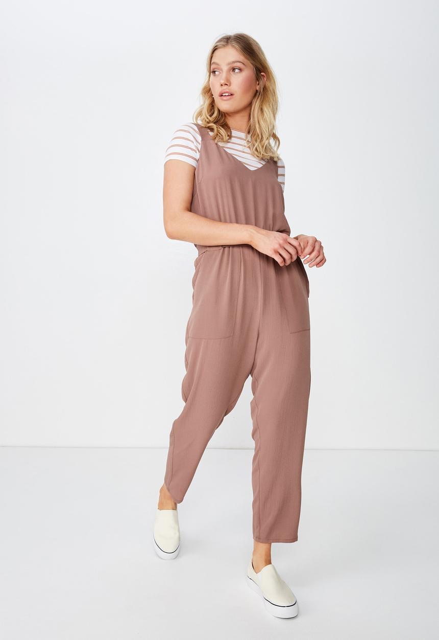 Cotton On - Woven Jilian strappy jumpsuit - pink 