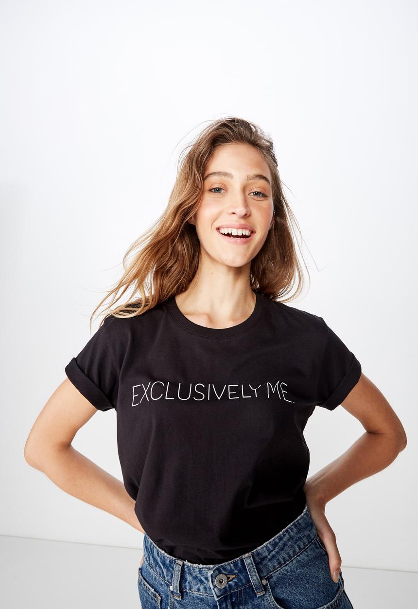 Cotton On - Classic slogan T-shirt exclusively me - black