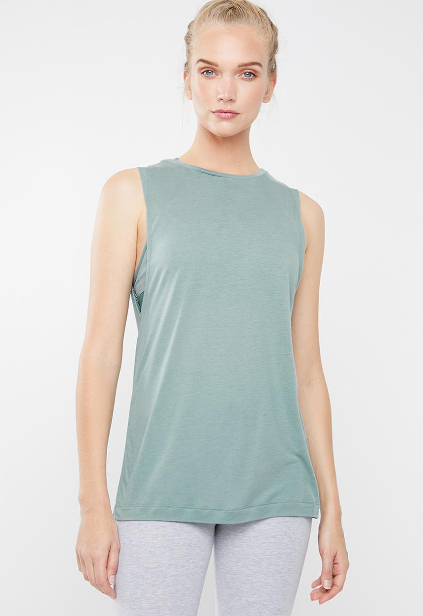 Reebok Classic - Sleeveless solid graphic muscle tank - green 