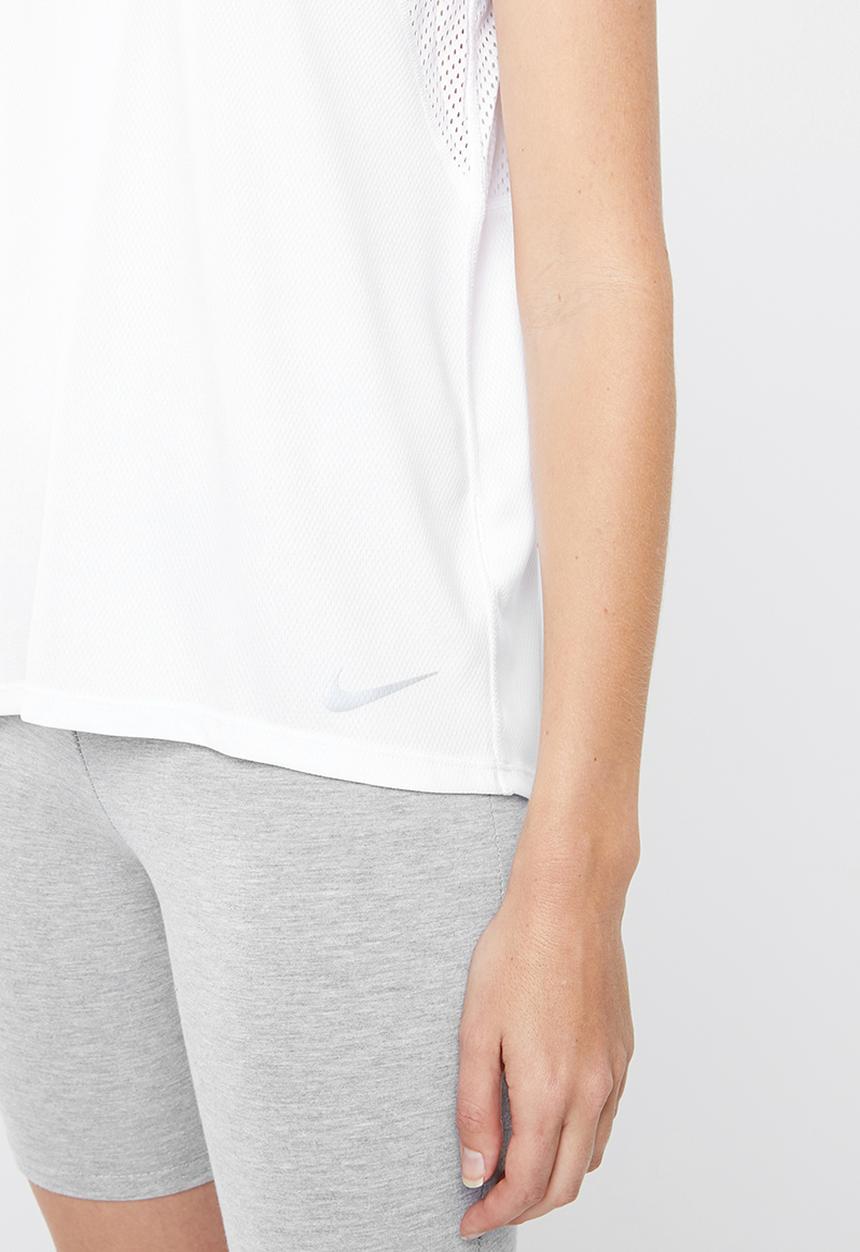 Nike - Nike short sleeve running top - white