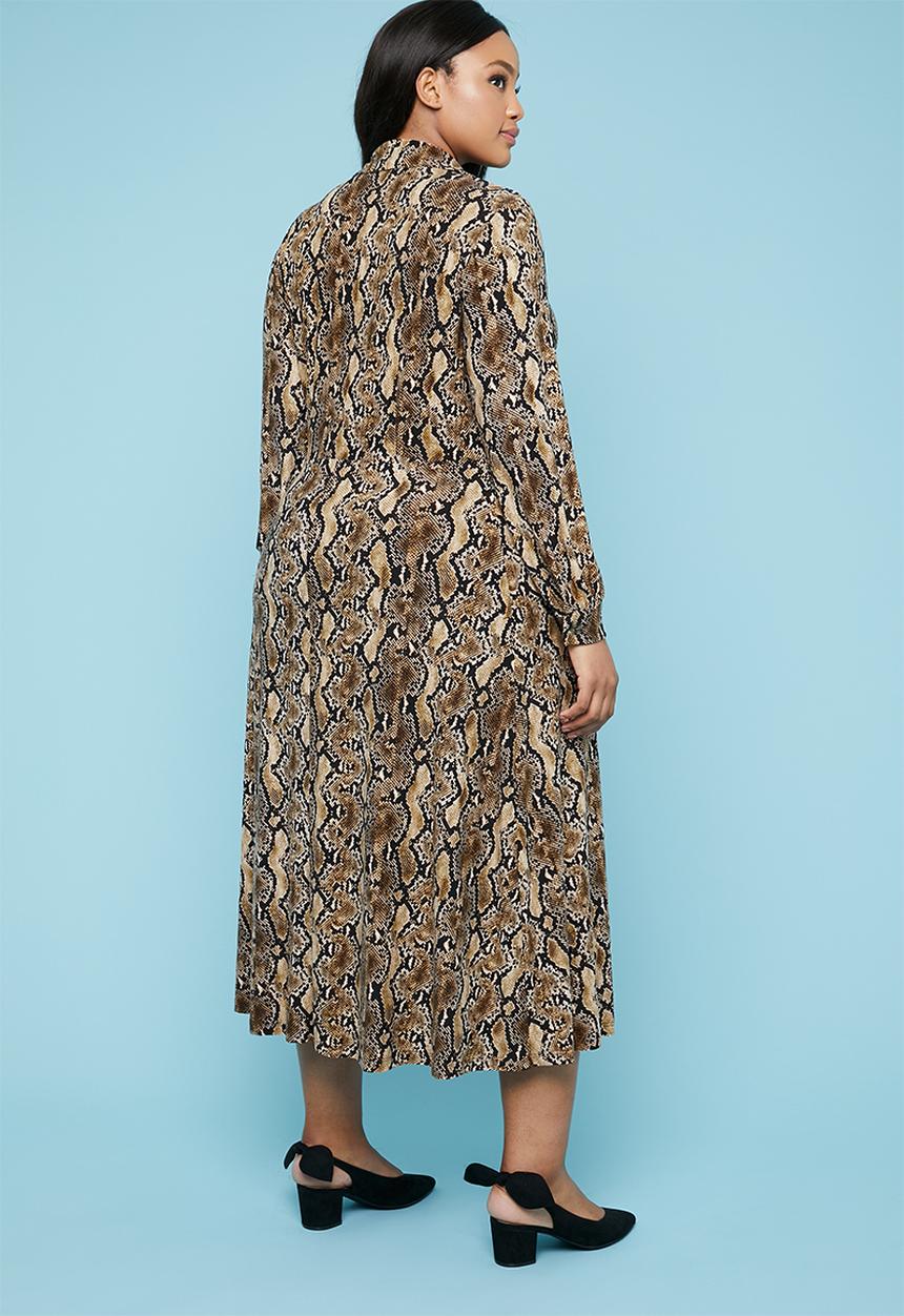 Superbalist - Maxi button down dress - black & brown