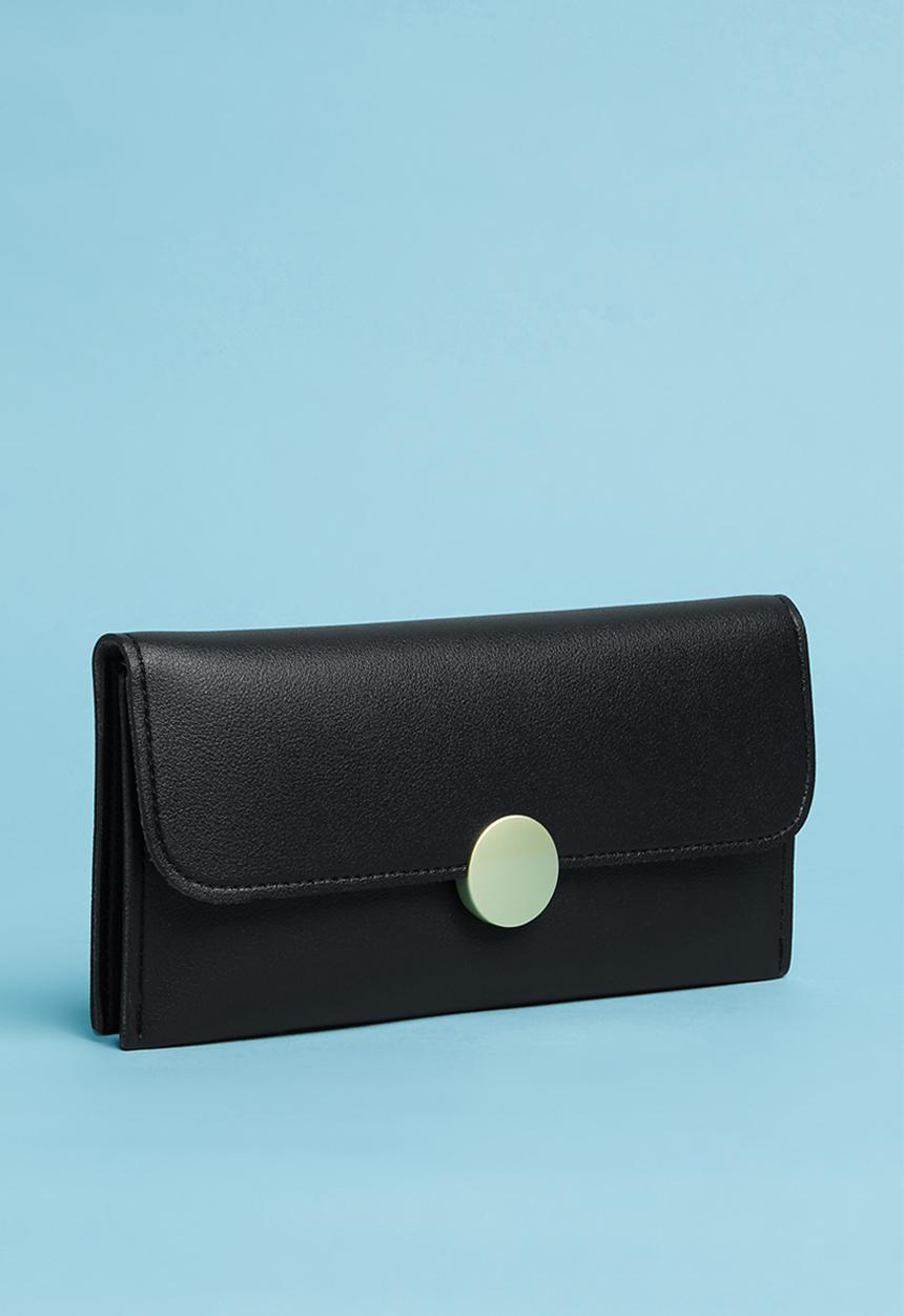 Superbalist - Button detail purse - black