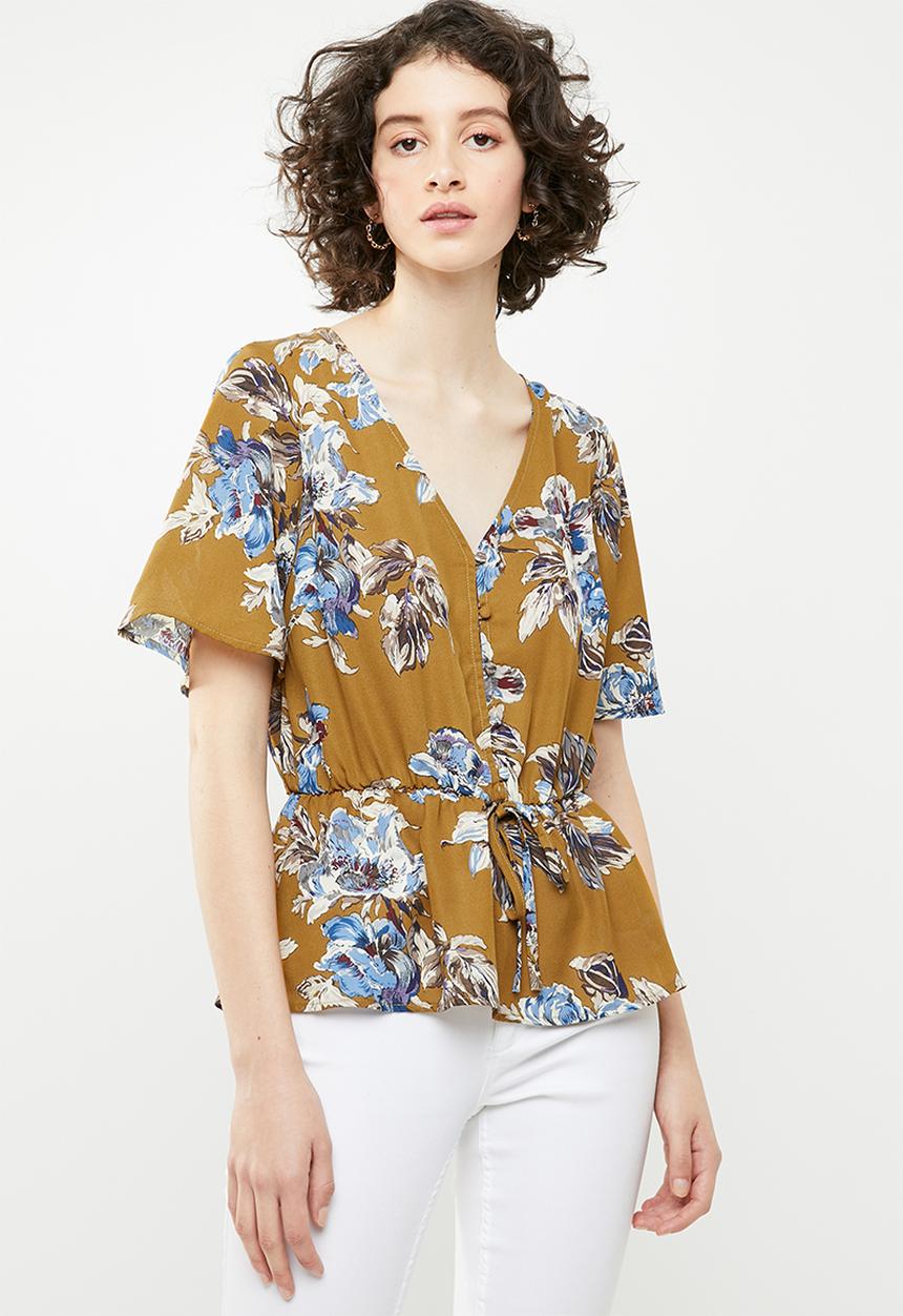 Brave Soul - V-neck frill blouse - brown