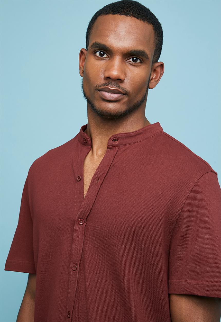 Superbalist - Pique knit mandarin shirt - burgundy