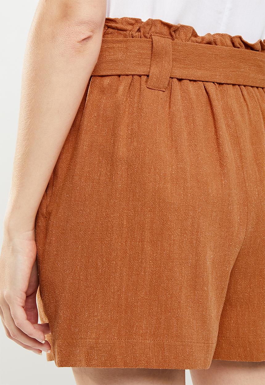 New Look - Bermuda buckle detail shorts - rust
