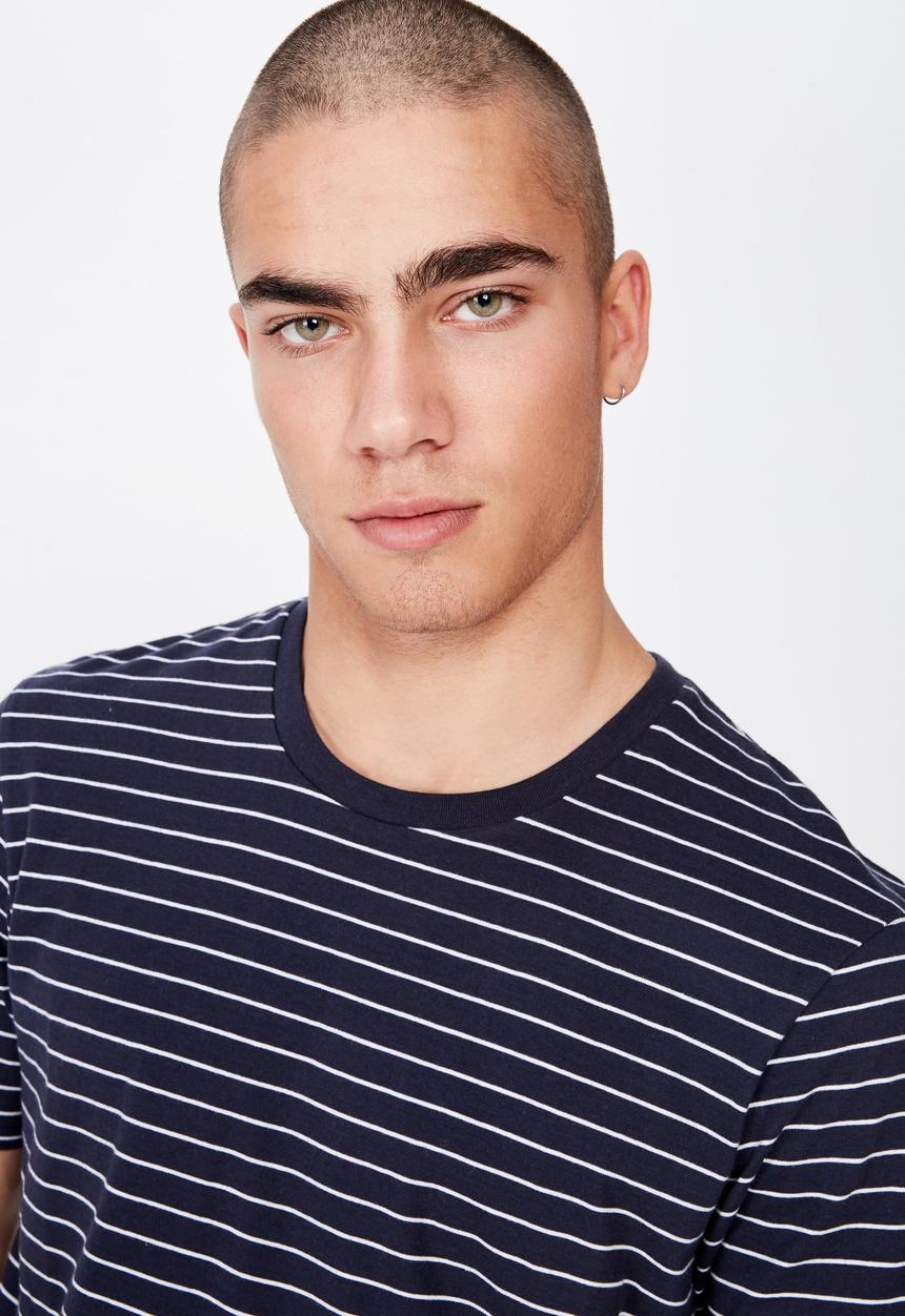 Cotton On - Tbar easy premium crew neck tee - navy & white