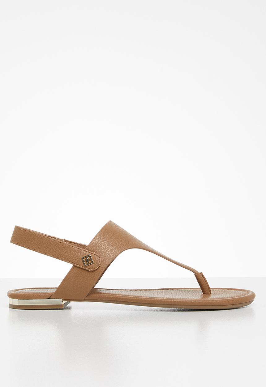 Call It Spring - Gombessa t-bar sandal - tan