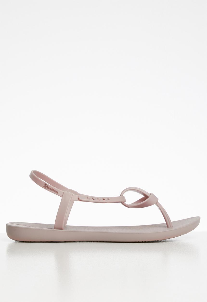 Ipanema - Ellie fem sandal - beige