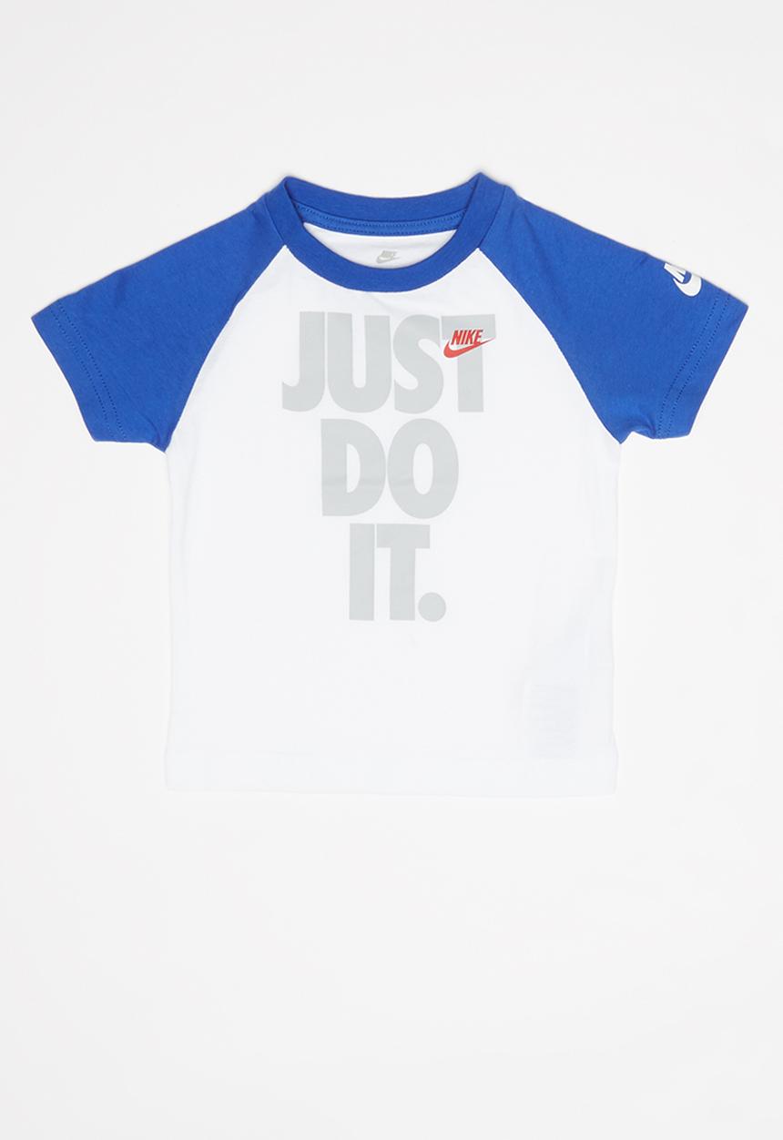 Nike - Short sleeve raglan tee - white & blue 