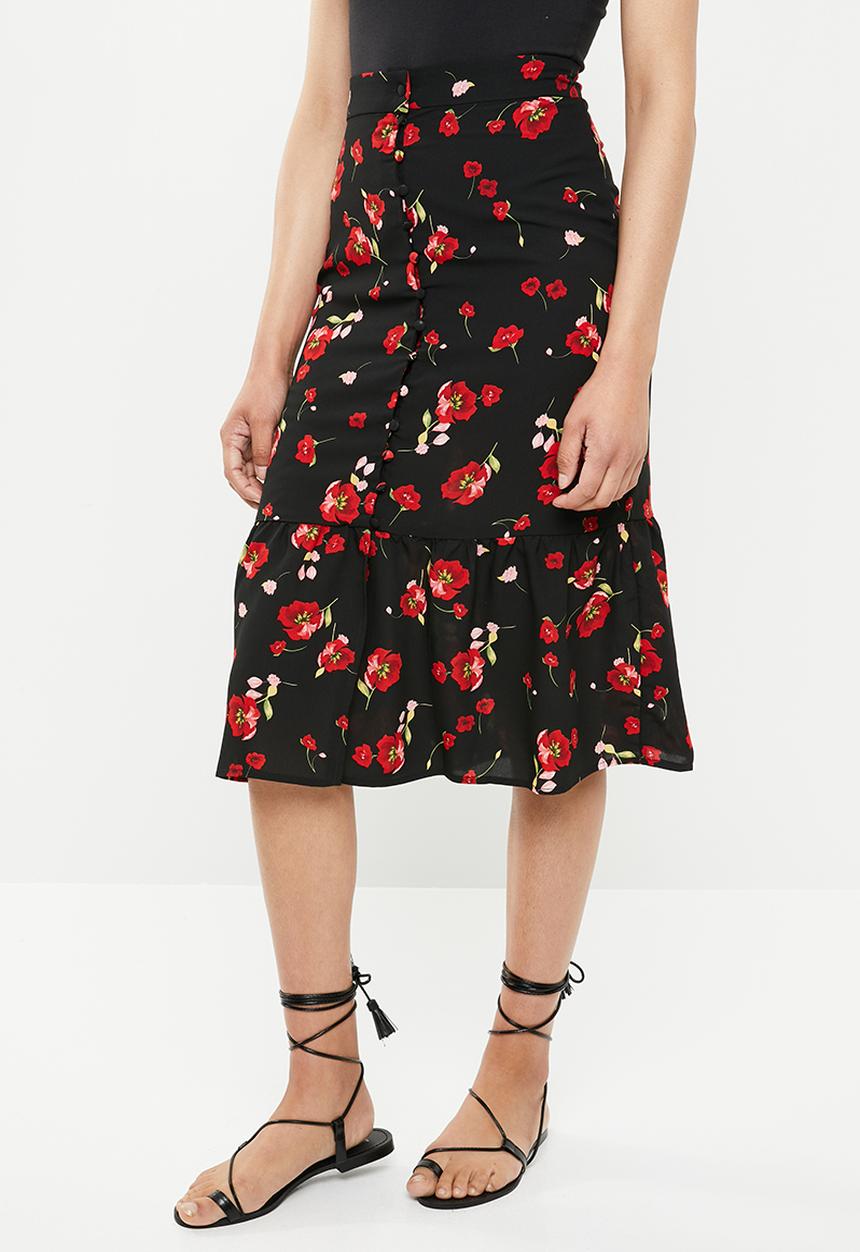 Missguided - Floral button front midi skirt - black & red 