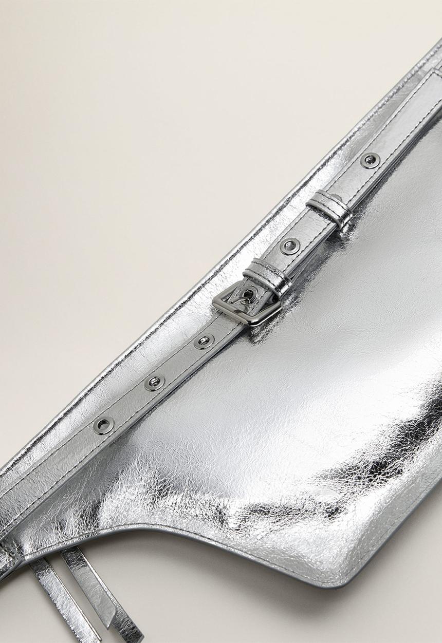 MANGO - Metallic belt bag - silver 