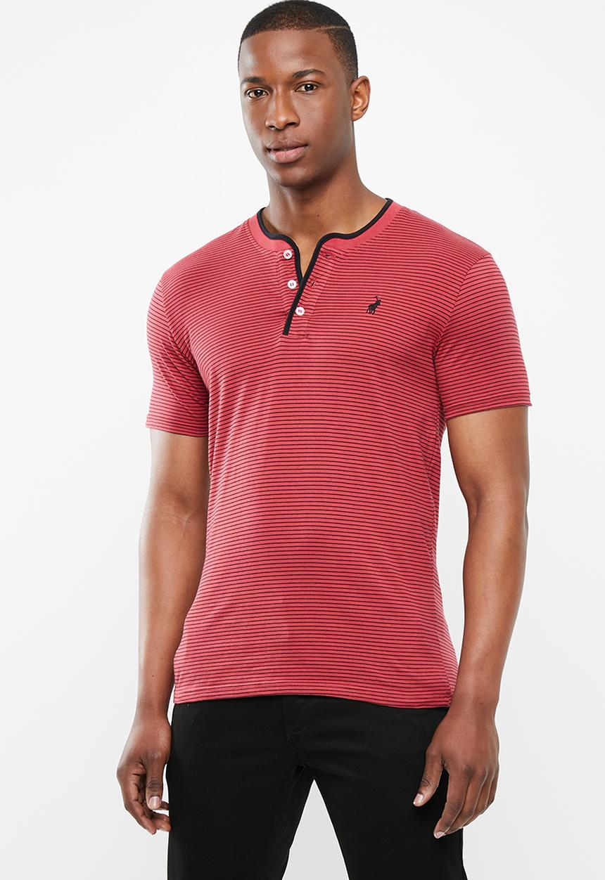 POLO - Benjamin fine stripe ss henley - red & black