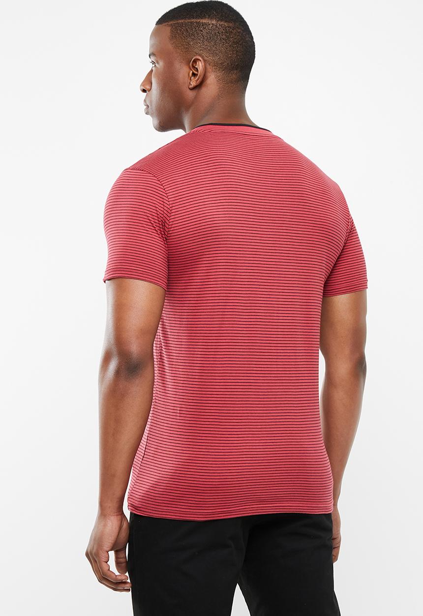 POLO - Benjamin fine stripe ss henley - red & black