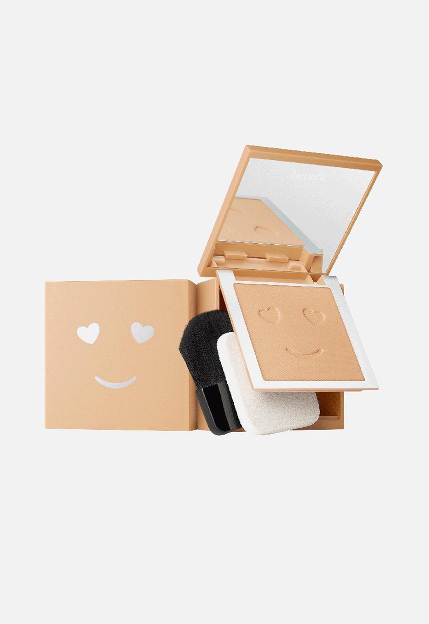 Benefit Cosmetics - Hello Happy Velvet Powder Foundation - Shade 4
