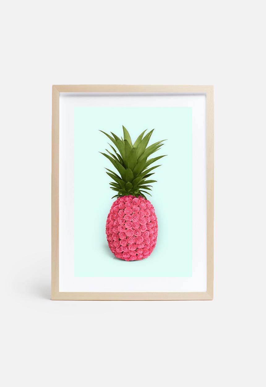 Paul Fuentes - Pineapple roses