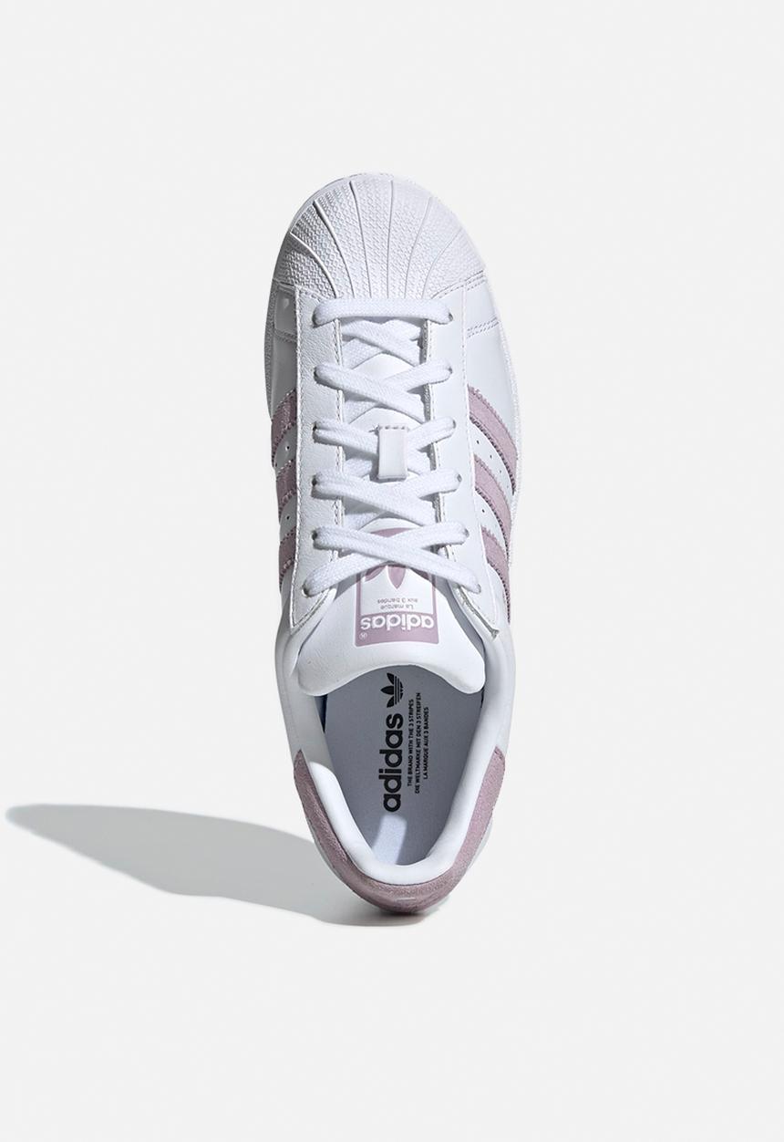 adidas Originals - Superstar w - ftwr white / soft vision / core black