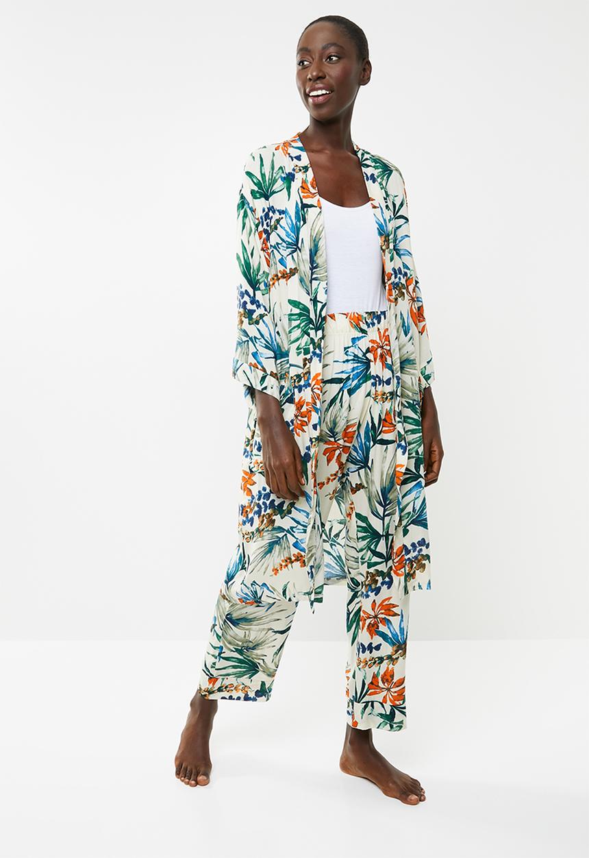 Superbalist - Printed pocket floral robe - cream