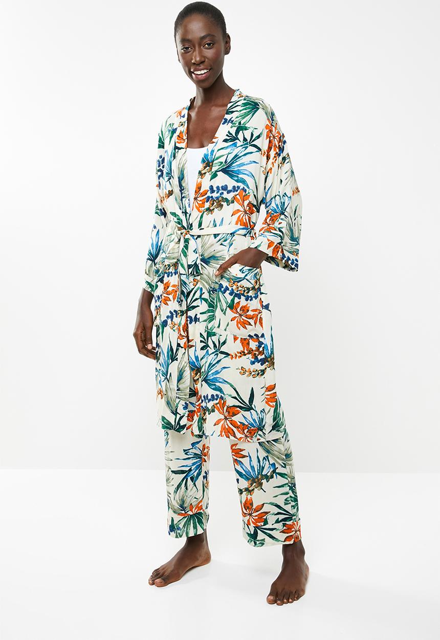 Superbalist - Printed pocket floral robe - cream