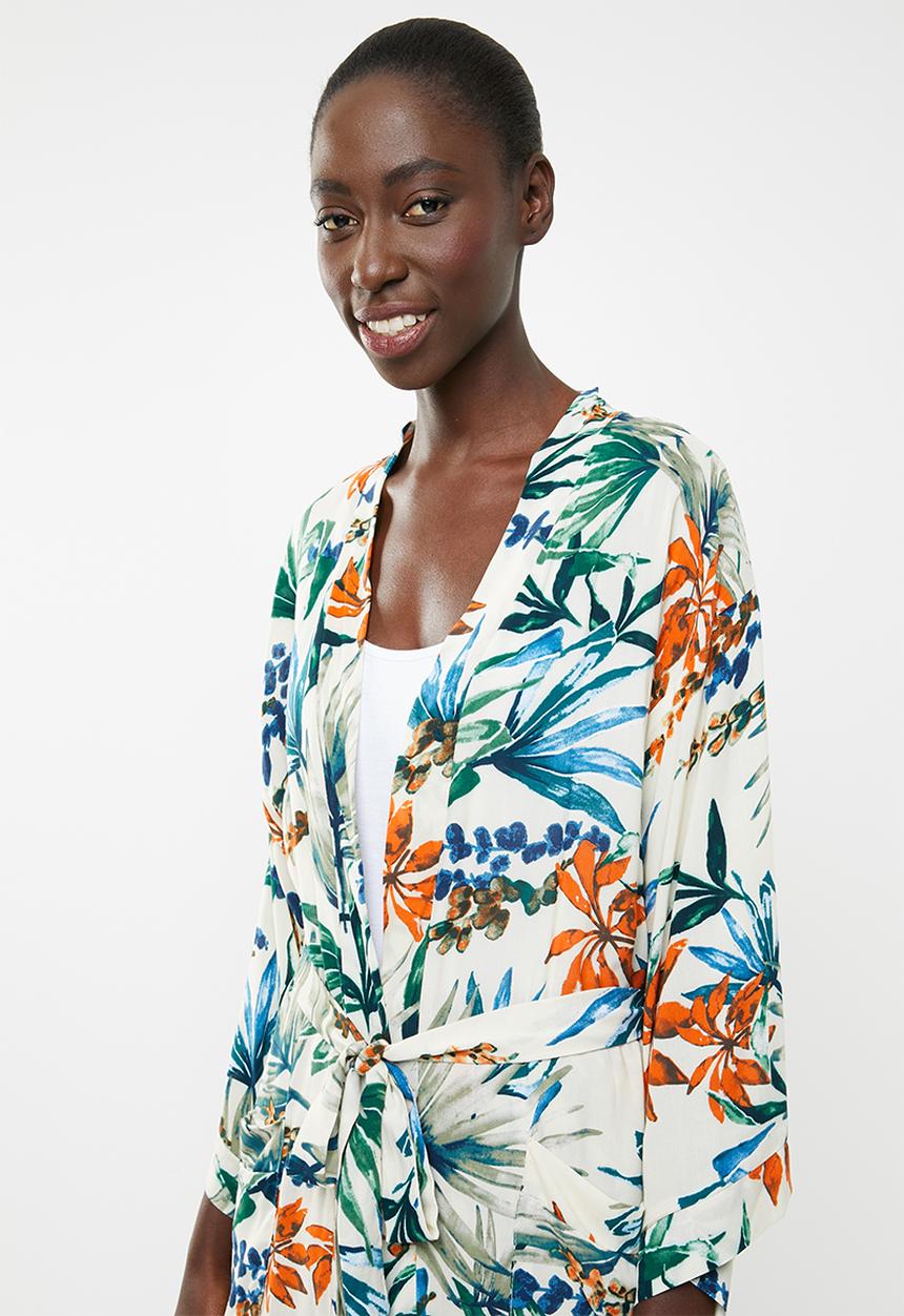 Superbalist - Printed pocket floral robe - cream
