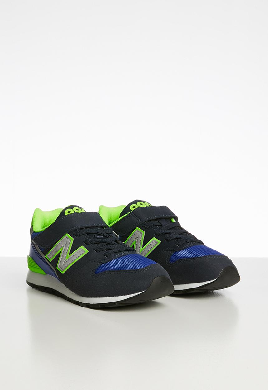 New Balance  - Kids 996 velcro strap sneaker - navy