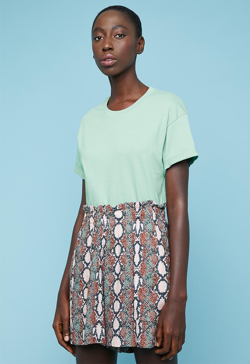 Superbalist - Boxy tee with roll up sleeve - green