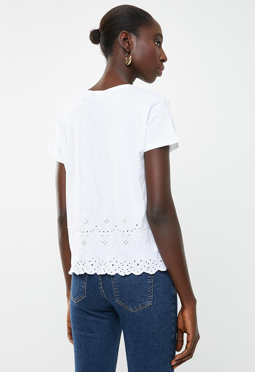 New Look - Broderie tee - white