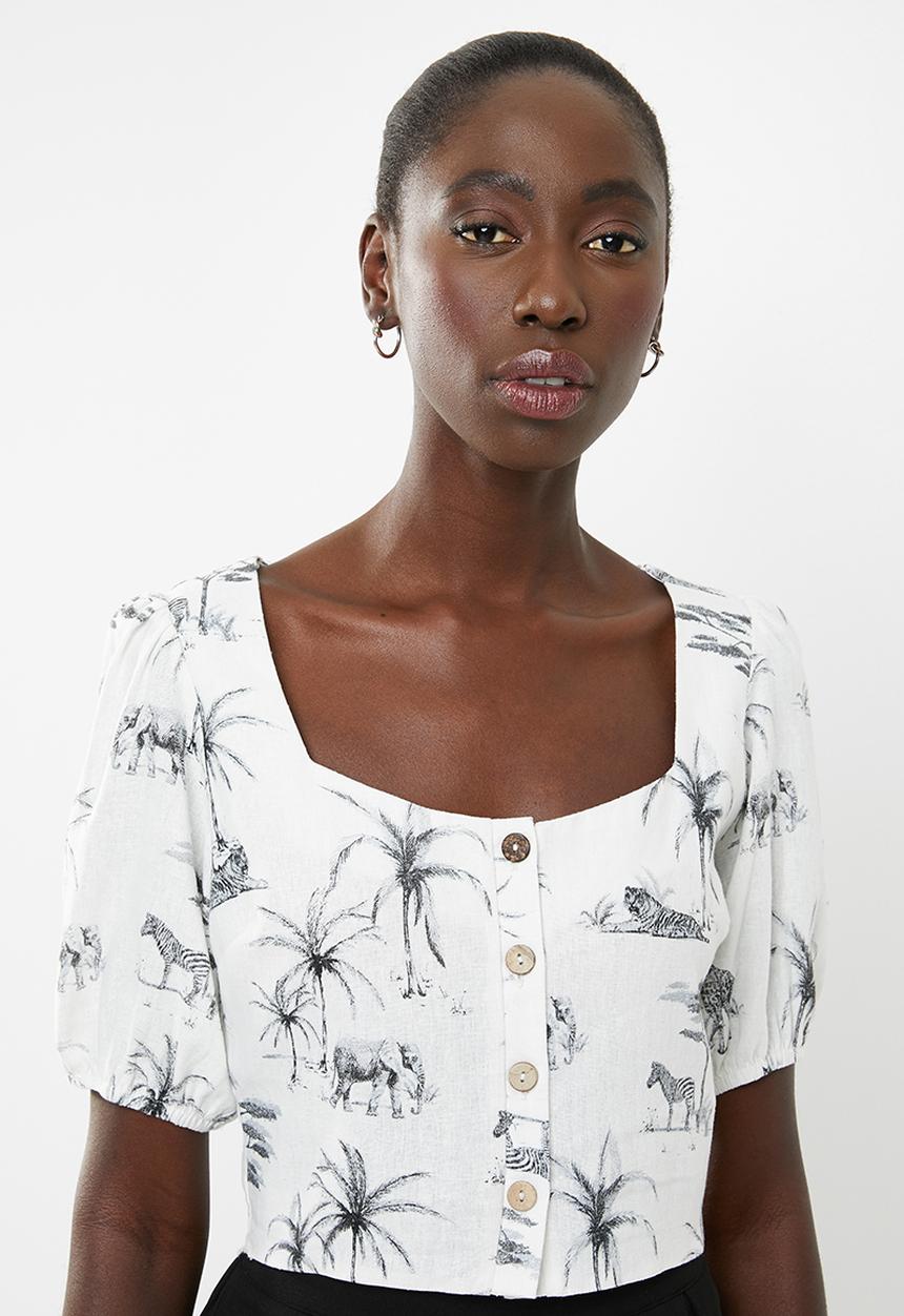 New Look - Animal square neck button through crop top - cream & green