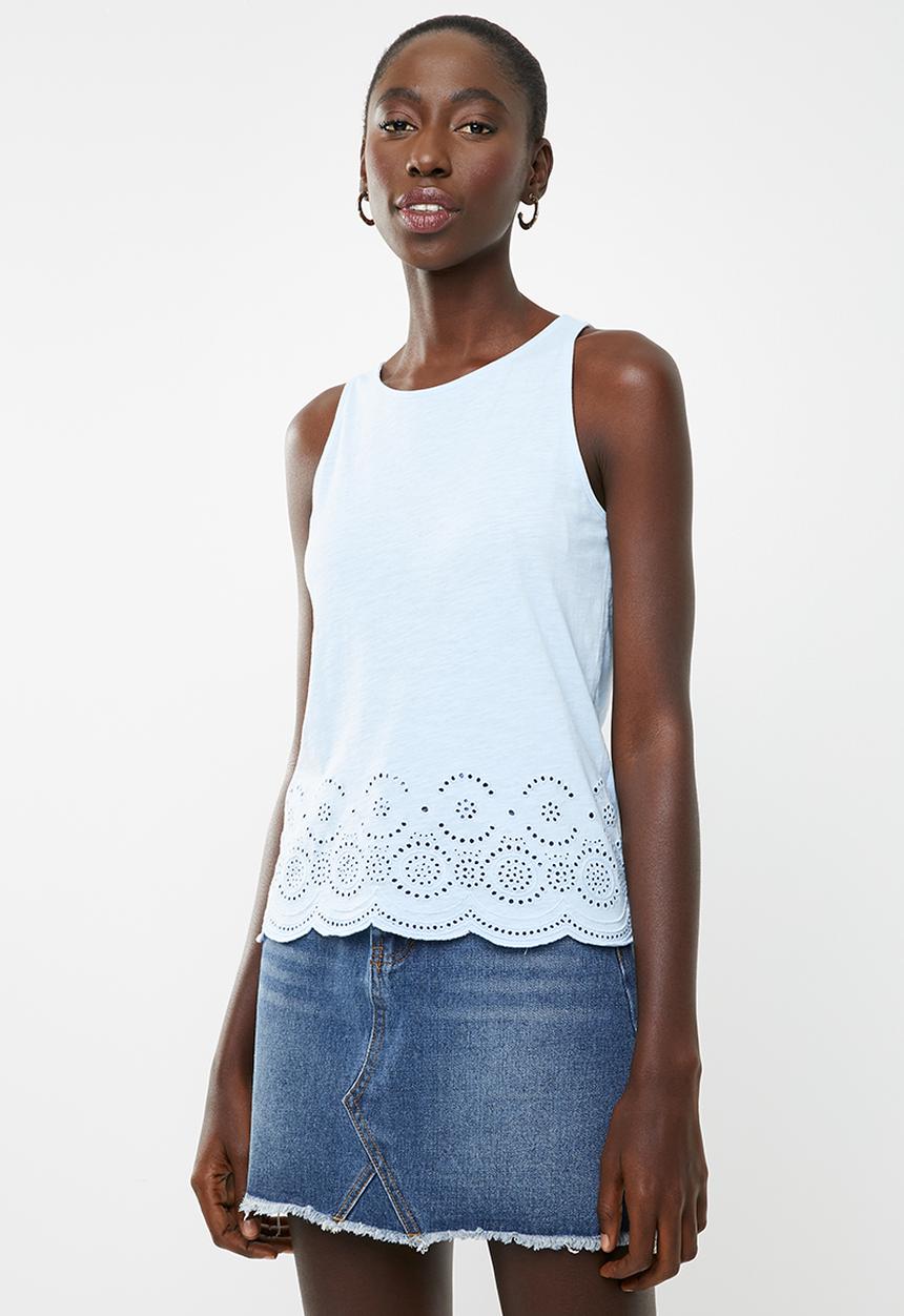New Look - Broderie hem top - blue