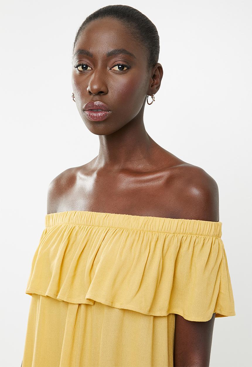 Forever21 - Off shoulder ruffle overlay dress - yellow
