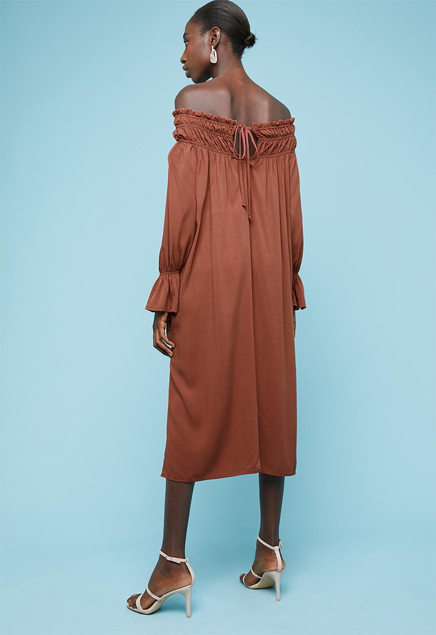 Superbalist - Off the shoulder midi dress - rust