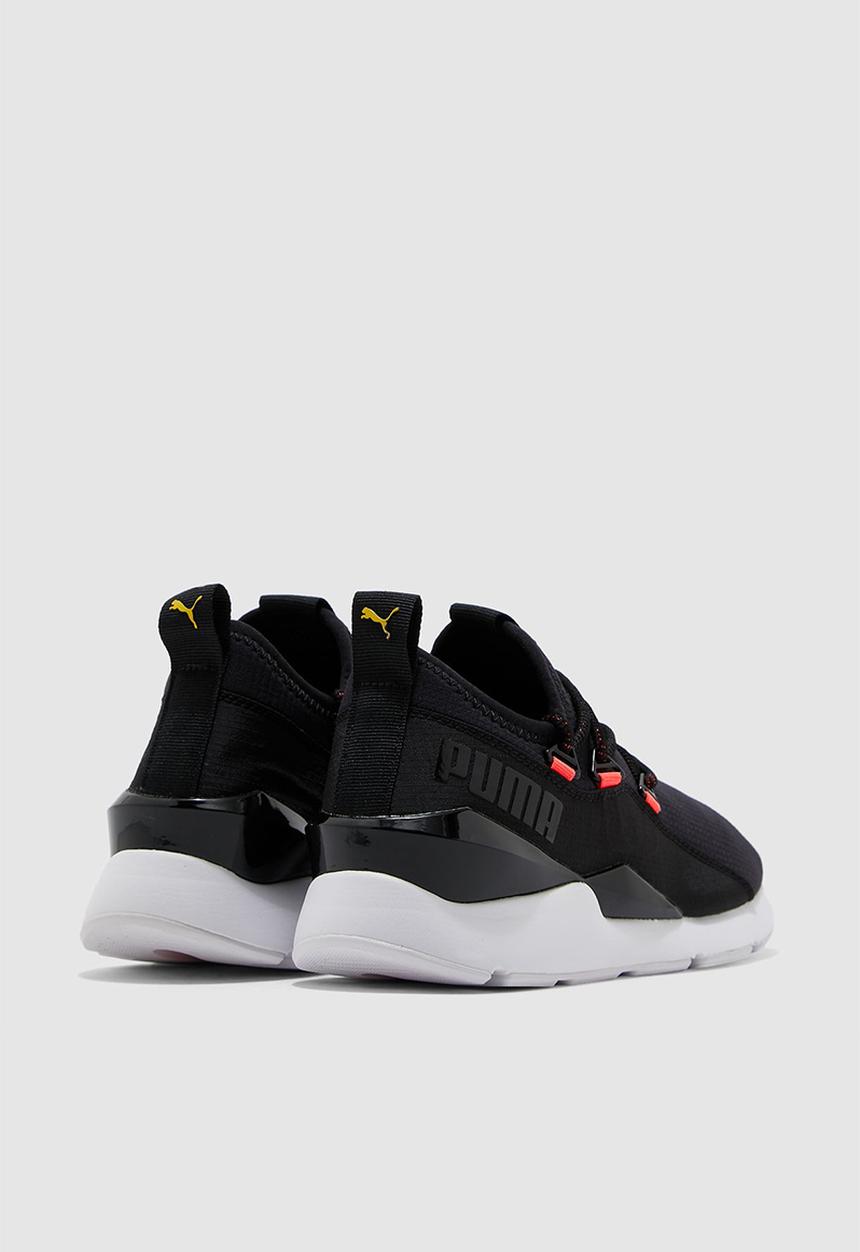 PUMA - Muse 2 hypertech wn's - puma black & sulphur