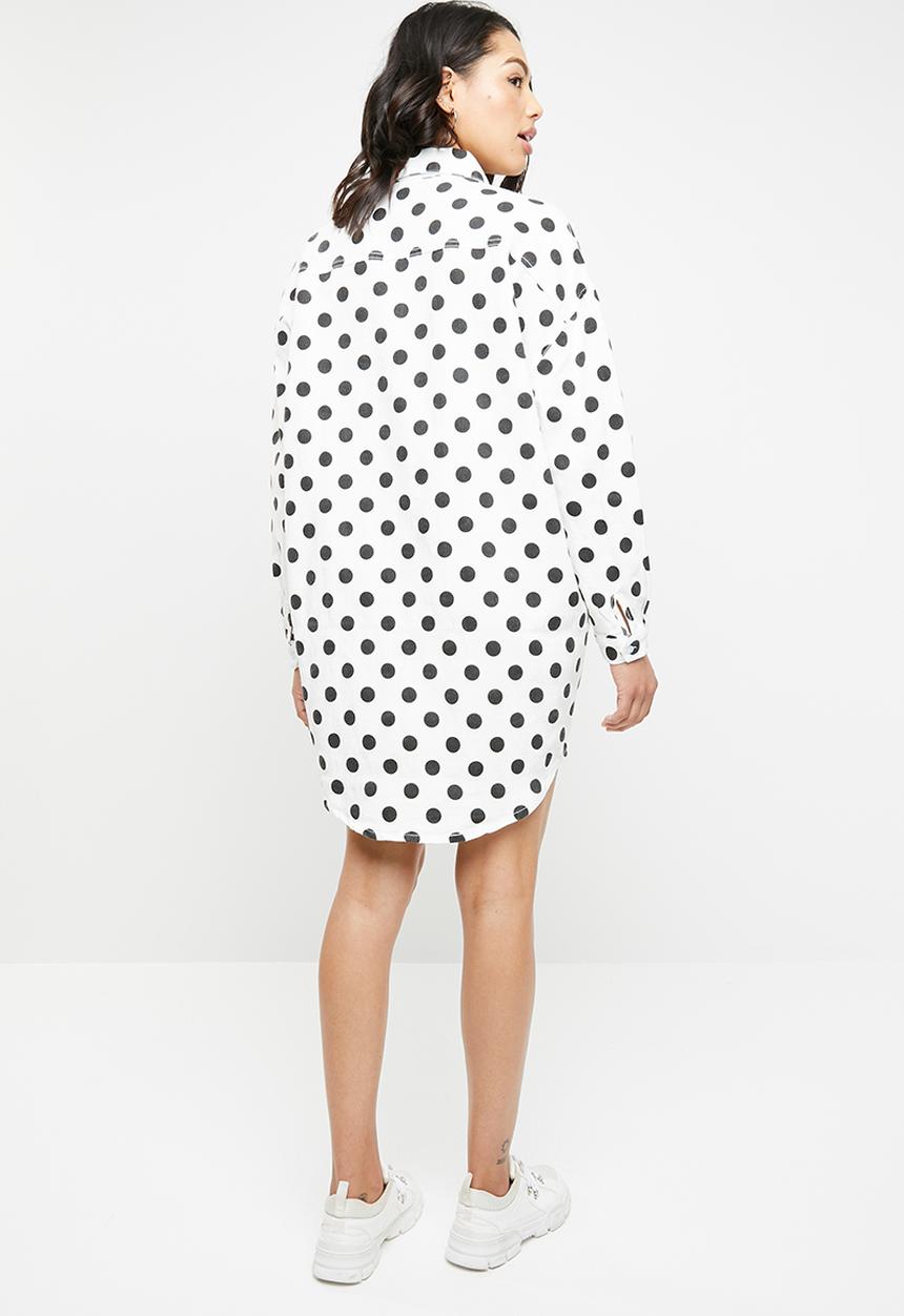 Missguided - Polka dot oversized denim dress - white & black