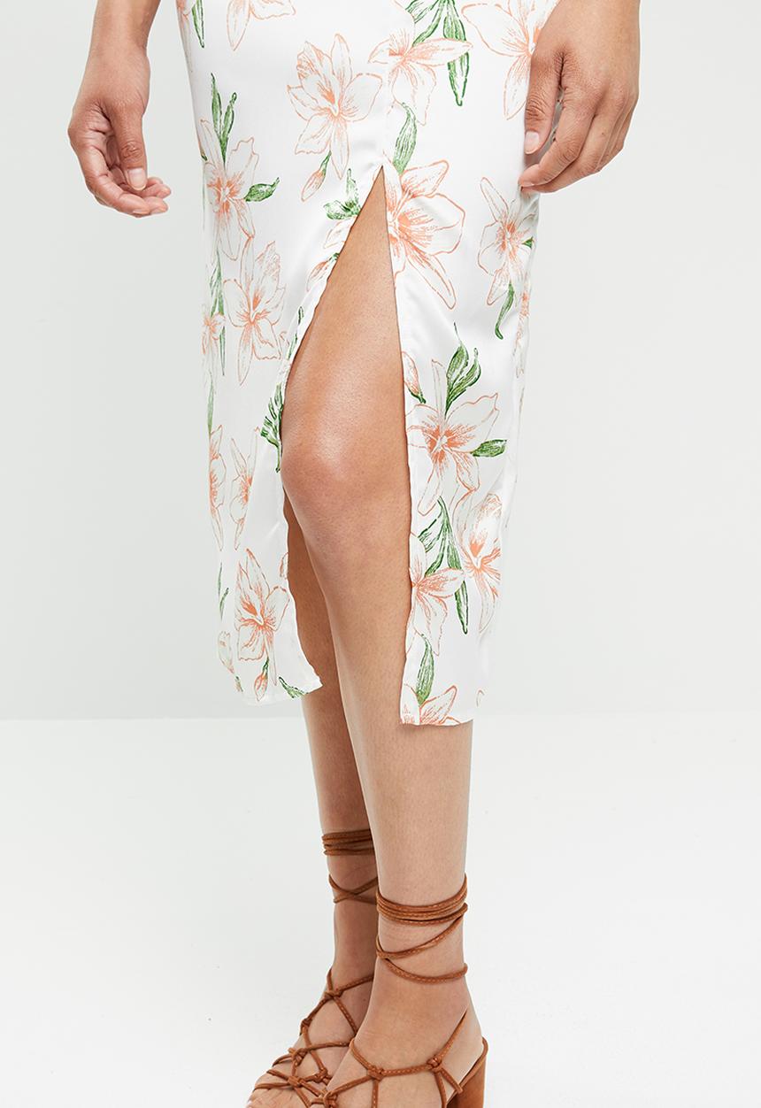 Missguided - Floral cami bust cup midi dress - multi