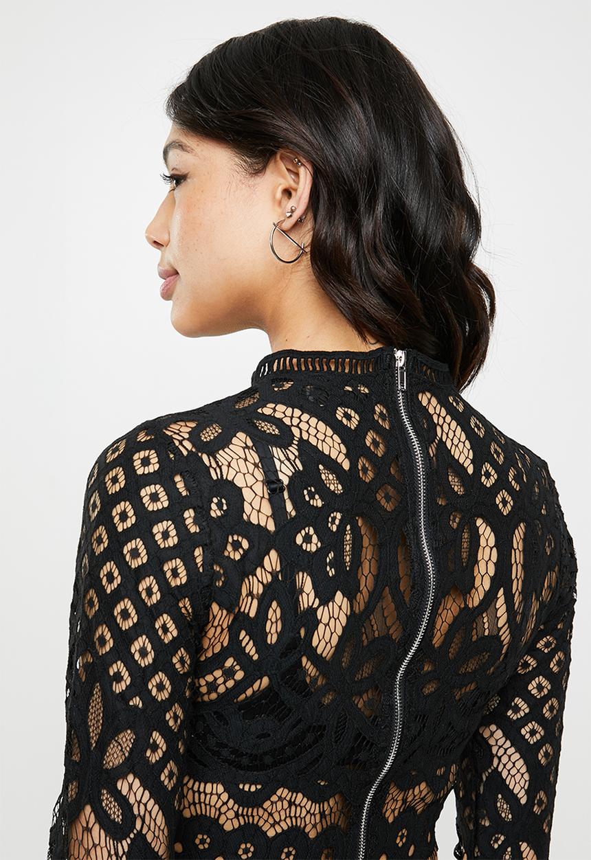 Missguided - High neck patterned lace crop top - black