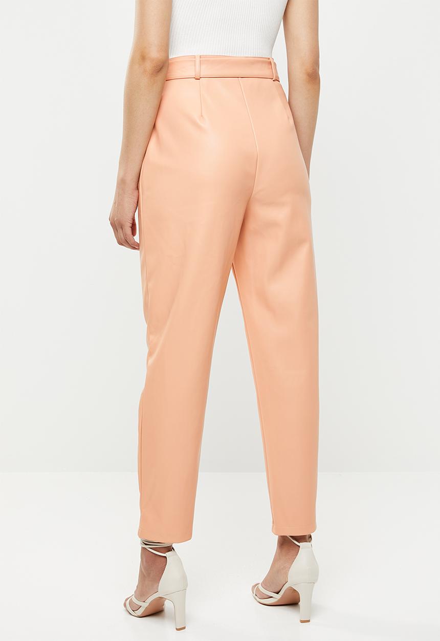Missguided - Faux leather tie waist trousers - peach