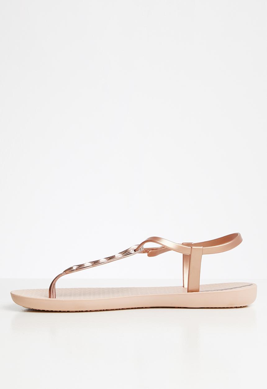 Ipanema - Charm vi fem braided T-strap sandal - pink & rose gold