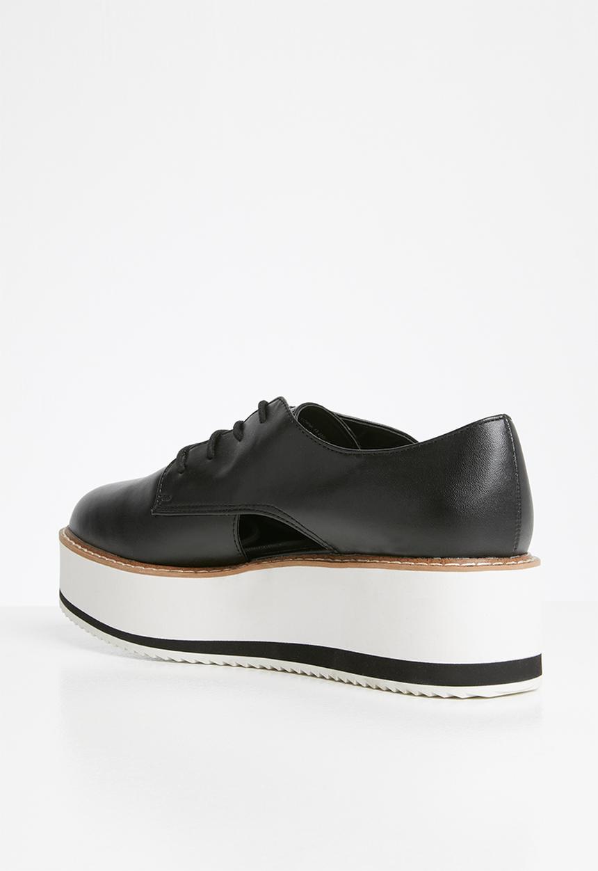 Steve Madden - Gina brogue - black