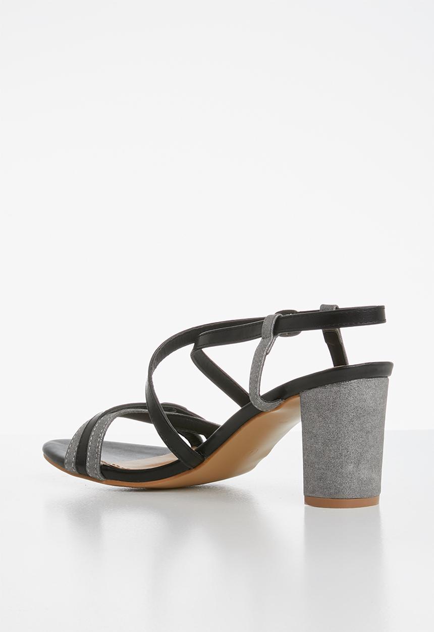 Butterfly Feet - Irsina heel - black