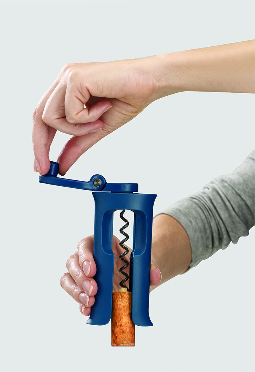 Joseph Joseph - Barwise easy-action winding corkscrew - blue