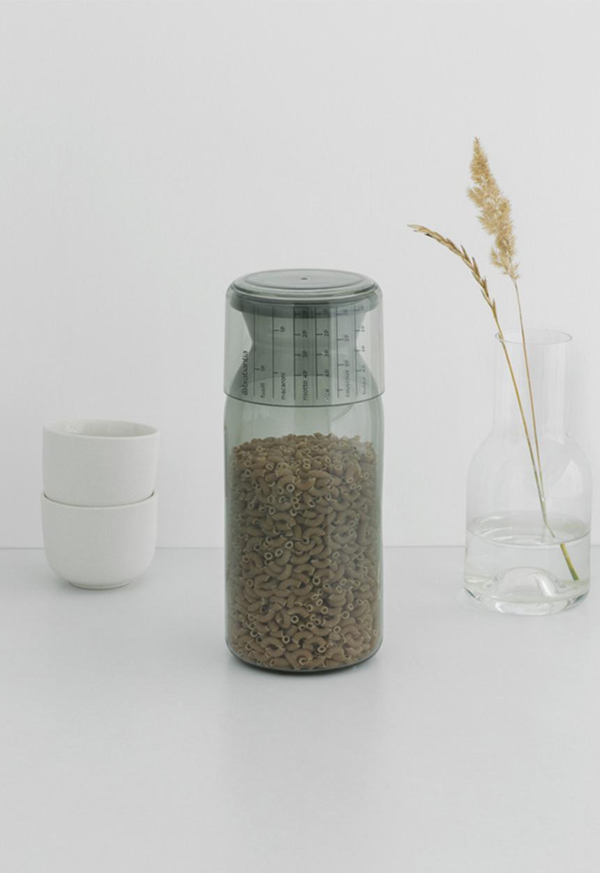 Brabantia - Large storage jar with measuring cup