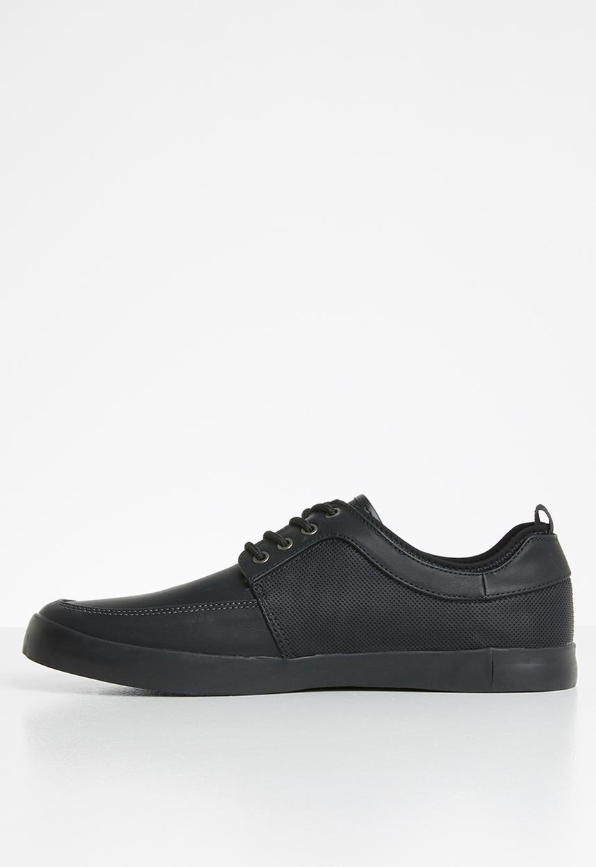Call It Spring - Baldwinn - black