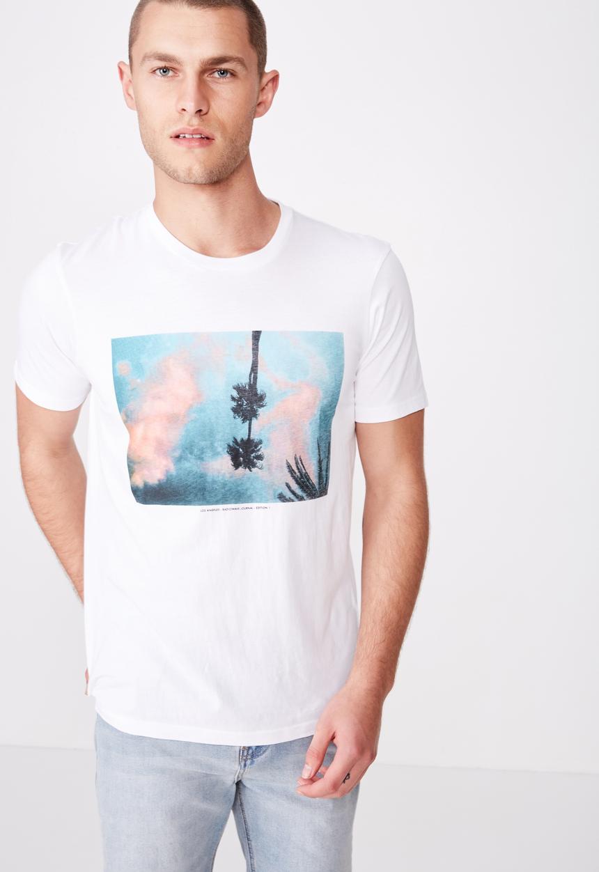Cotton On - Tbar photo short sleeve tee - white