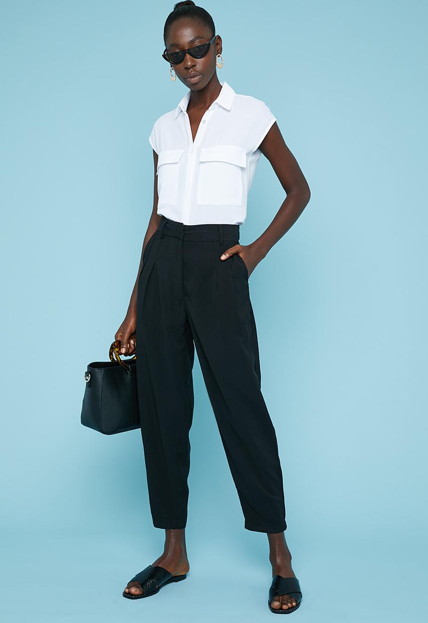 Superbalist - Extreme tapered trouser - black