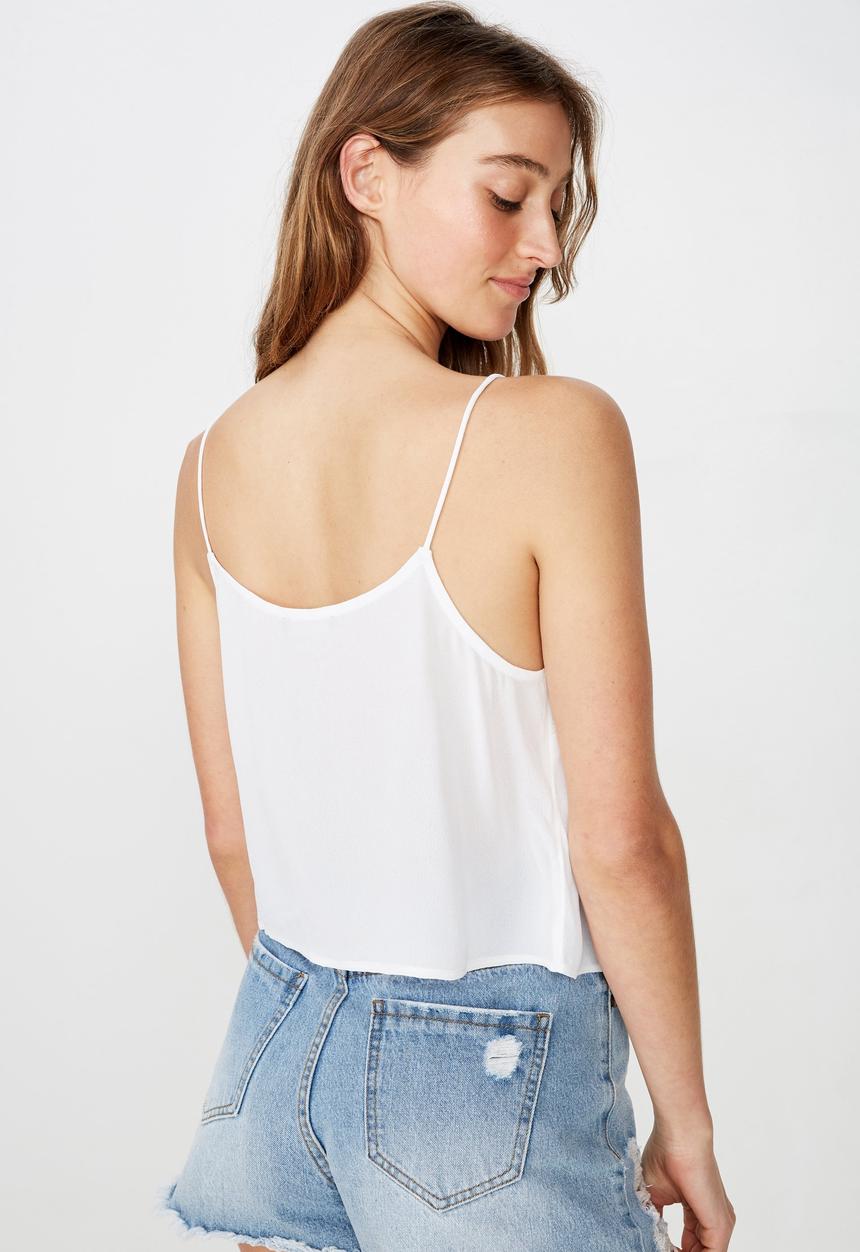 Cotton On - Astrid cropped scoop neck cami - white