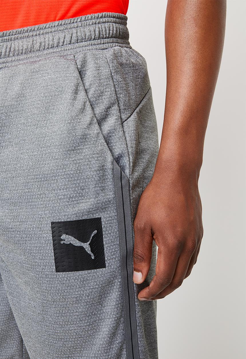 PUMA - Tec sports interlock shorts - grey