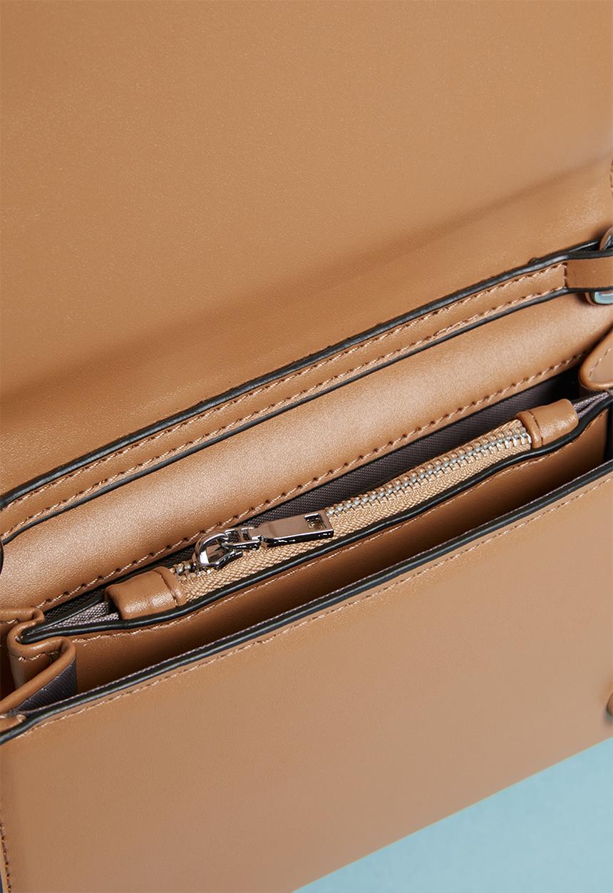 Superbalist - Stud detail bag - tan